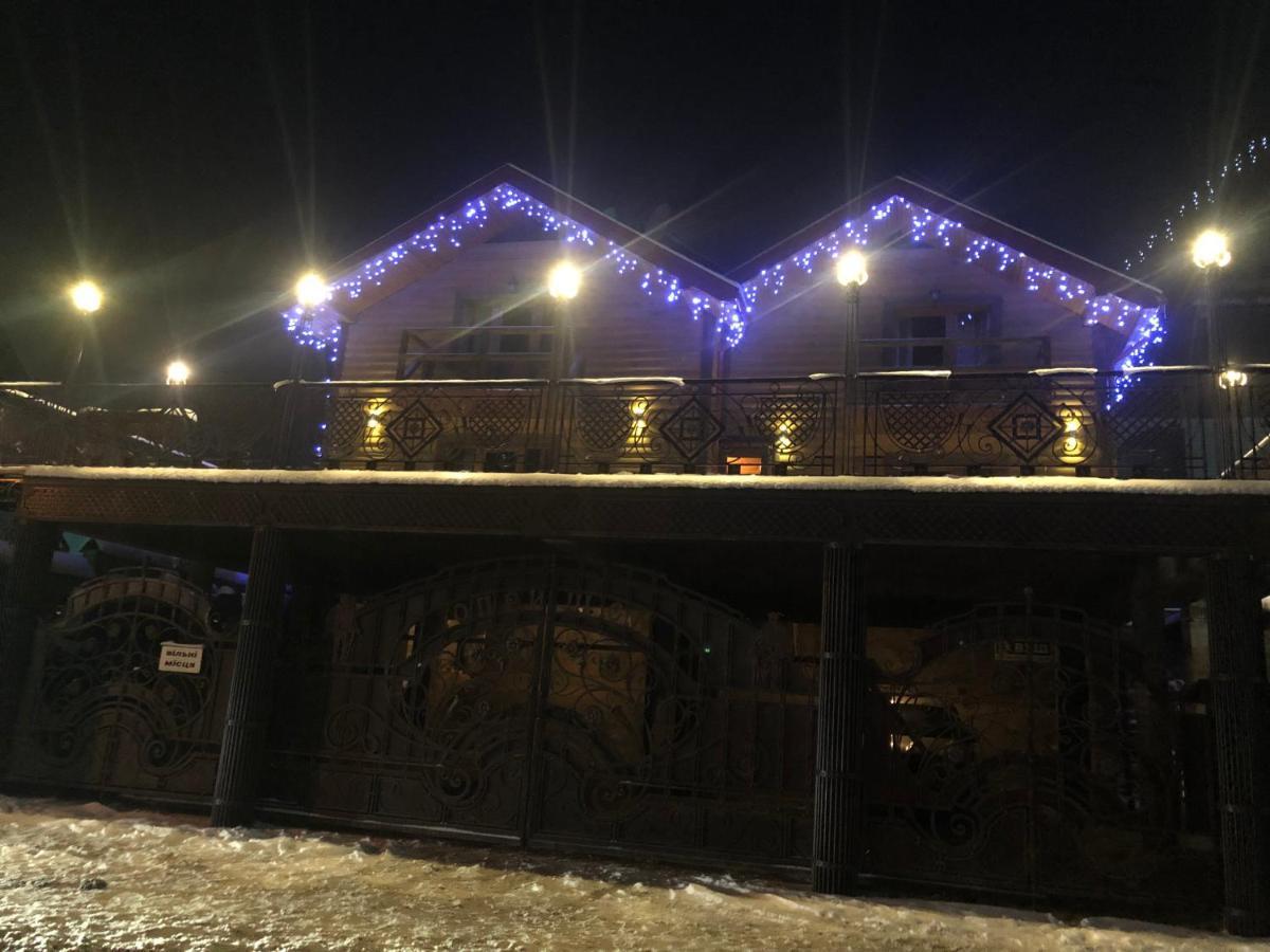 Опришок Hotel Palyanytsya Exterior photo